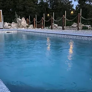 Midas Ferienhaus Jurdani