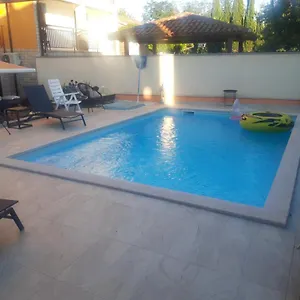 V Apartment Poreč